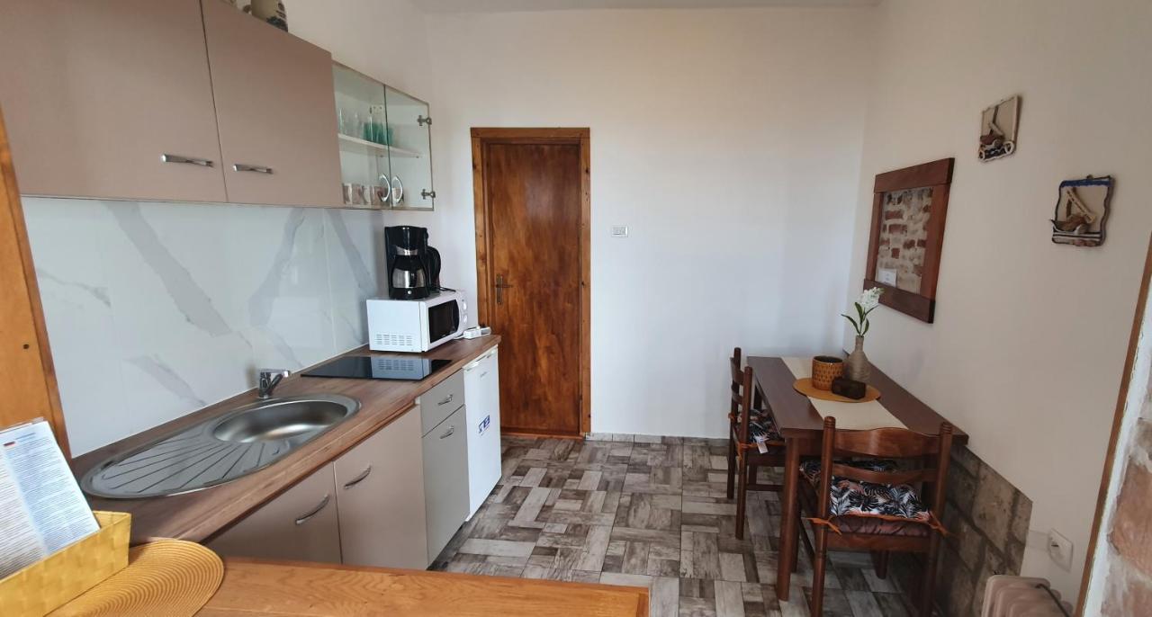 Apartmani Sidro Senj Senj  Esterno foto