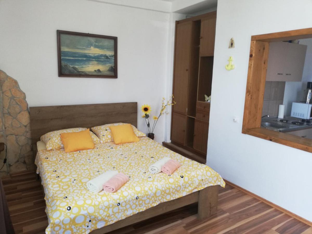 Apartmani Sidro Senj Senj  Esterno foto
